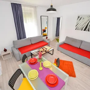  דירה Center